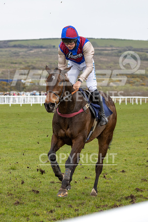 Ffos Las - Easter Sunday - 9th April 23 - Race 4-17