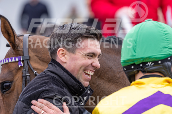 Ffos Las - Easter Sunday - 9th April 23 - Race 2-18