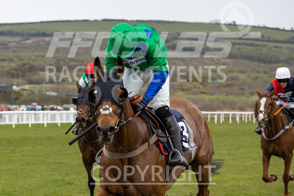 Ffos Las - Easter Sunday - 9th April 23 - Race 4-16