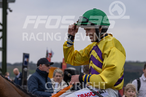 Ffos Las - Easter Sunday - 9th April 23 - Race 2-17