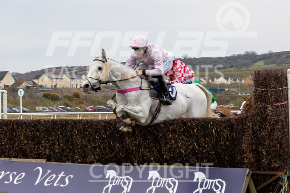 Ffos Las - Easter Sunday - 9th April 23 - Race 4-3