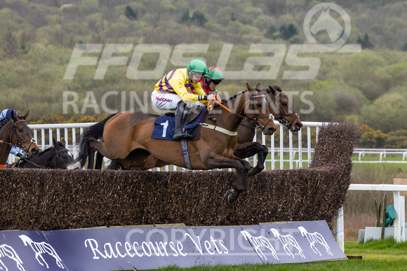 Ffos Las - Easter Sunday - 9th April 23 - Race 2-4
