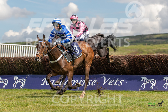 Ffos Las - 17th May 21 - Race 3  -  Large-2