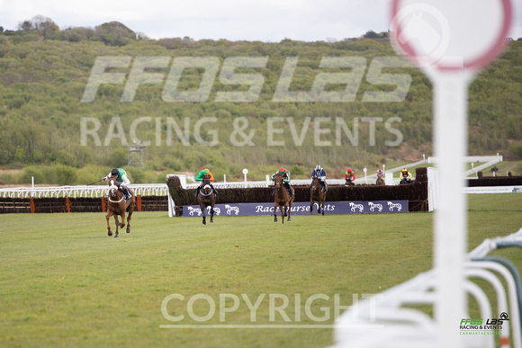 Ffos Las - 17th May 21 - Race 5  -  Large-4