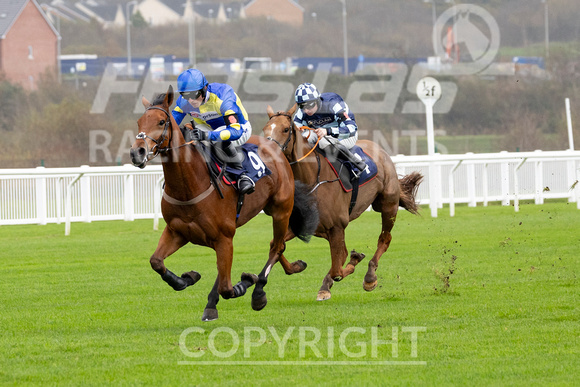 Ffos Las Race Day - 11th November 24 - Race 1 -11