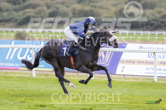 Ffos Las Raceday - 1st October 2020 - Race 1 - Large -16