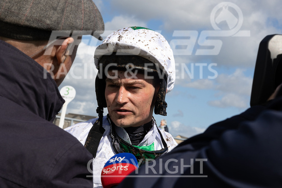 Ffos Las - 16th April 2024 -   Race 1 -14