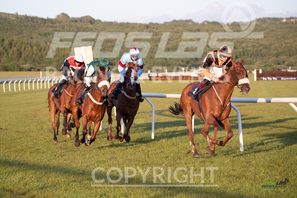 Ffos Las - 28th May 22 - Race 6 - large-2