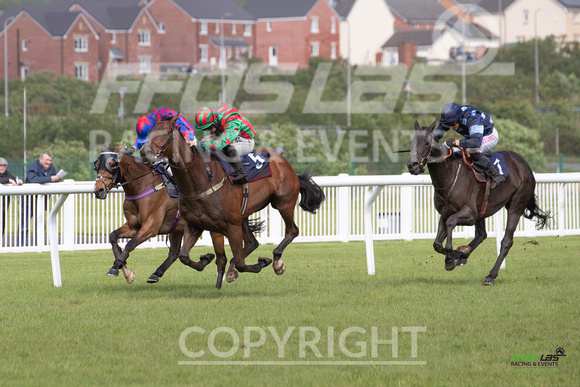 Ffos Las 16th  May 22 - Race 6 - large-13
