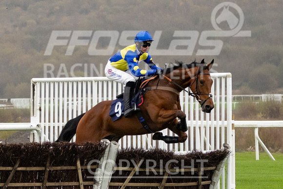 Ffos Las Race Day - 11th November 24 - Race 1 -2
