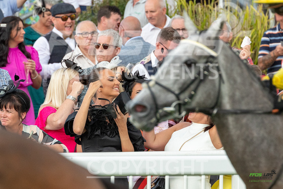 Ffos Las Ladies  Day - 26th Aug 2022 - Race 7-5