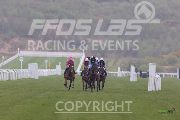 Ffos Las - Easter Funday - 17th April 22 - RACE 7 - Large-1