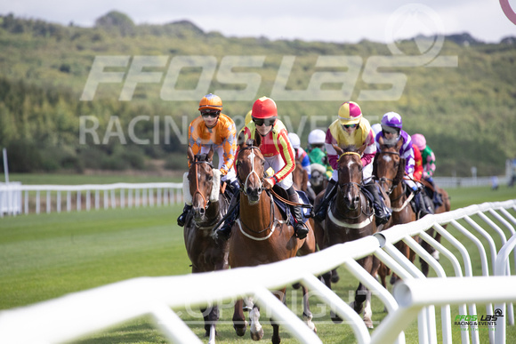 Ffos Las Ladies  Day - 26th Aug 2022 - Race 1 -2