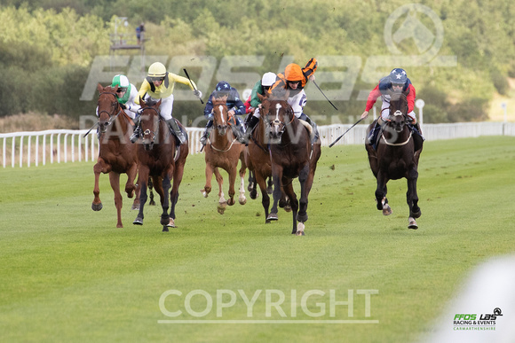 Ffos Las Ladies  Day - 26th Aug 2022 - Race 4-1