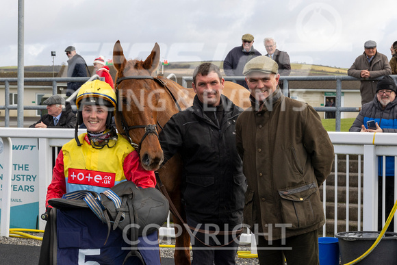 FFos Las - 19th Dec 2024 - Race 1-17