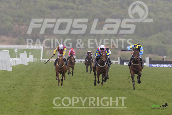 Ffos Las - Easter Funday - 17th April 22 - RACE 7 - Large-7