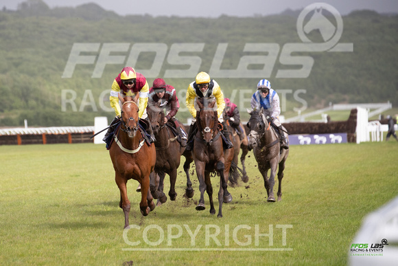 Ffos Las 16th  May 22 - Race 7 - large-9