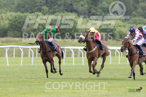 Ffos Las - 30th May 2024 Race Day - Race 1 -16